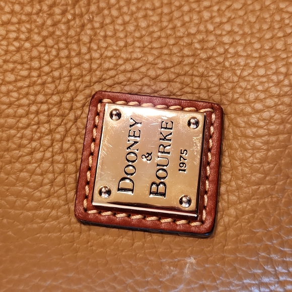 Dooney and Bourke Purse - Picture 3 of 9